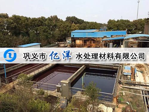 ���̰���